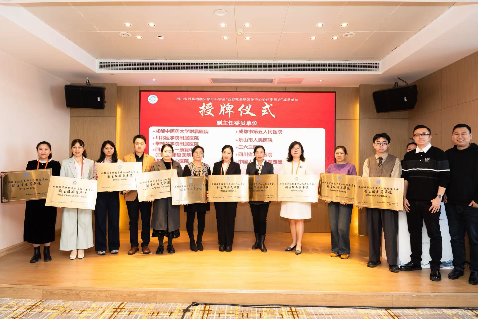 b373f8384ba28b84ff5884eefd092dfb.jpg b373f8384ba28b84ff5884eefd092dfb.jpg