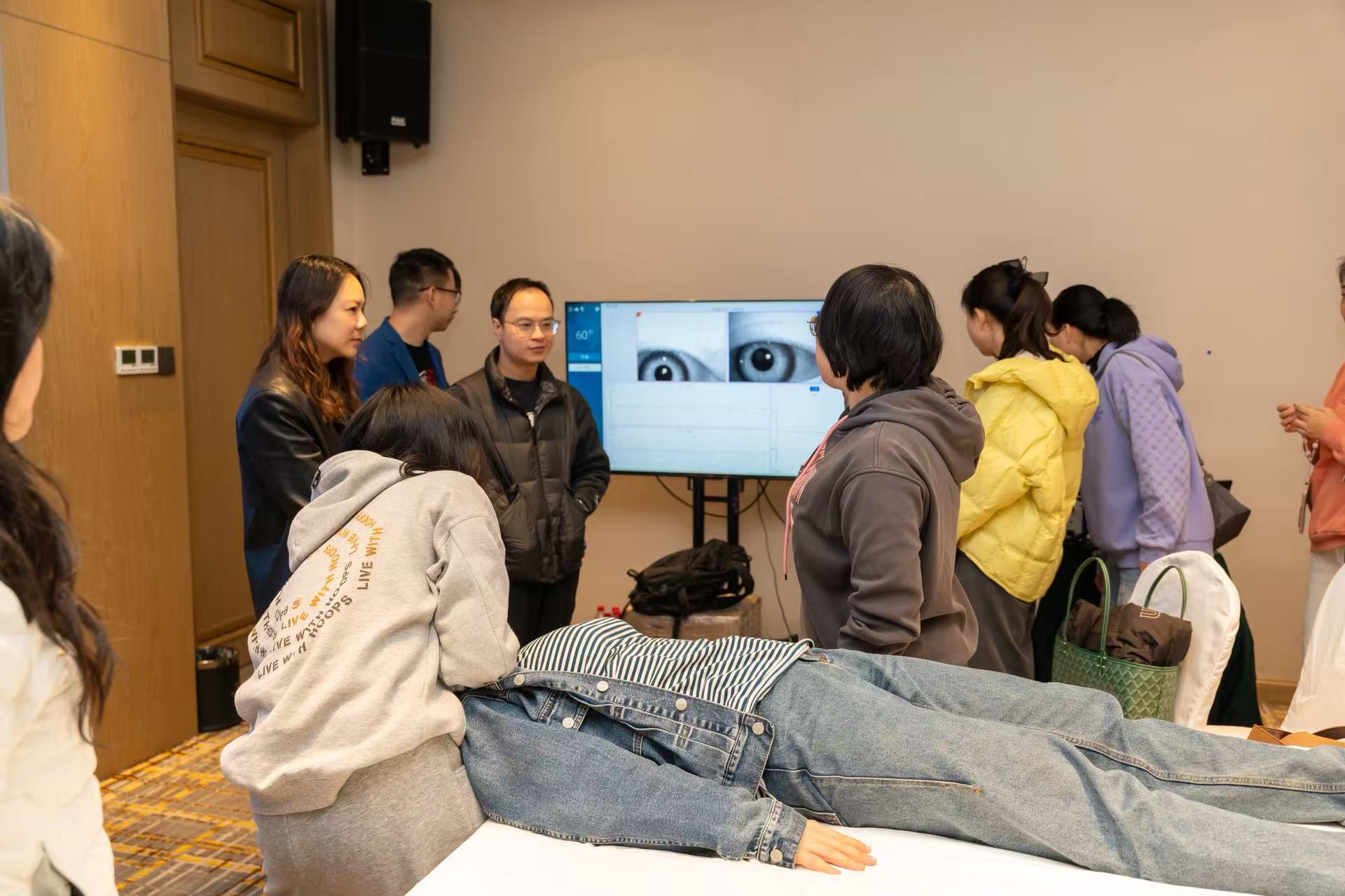 99a1f54129f7c7898c7d4f7359e6fa28.jpg 99a1f54129f7c7898c7d4f7359e6fa28.jpg